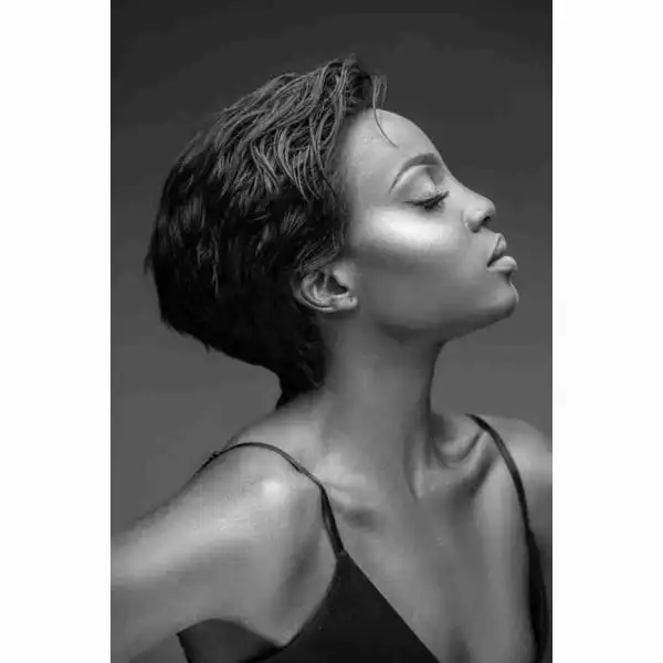 Checkout Singer ?Seyi Shay